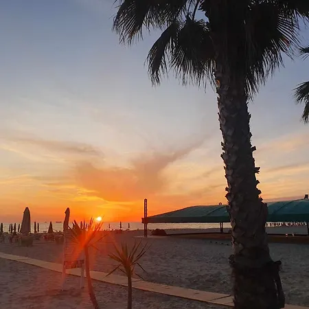 Sea La Vie - - Durres Daire Golem (Tirana)